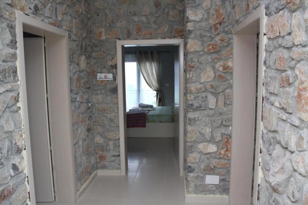 Hotel Villa Stone Dream Bar Restaurant Udenisht Zewnętrze zdjęcie