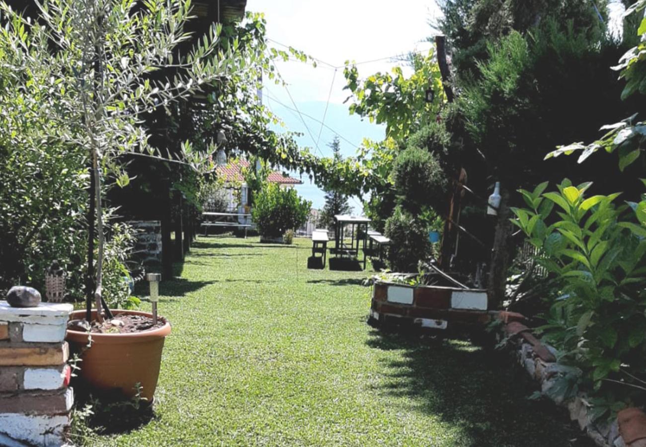 Hotel Villa Stone Dream Bar Restaurant Udenisht Zewnętrze zdjęcie