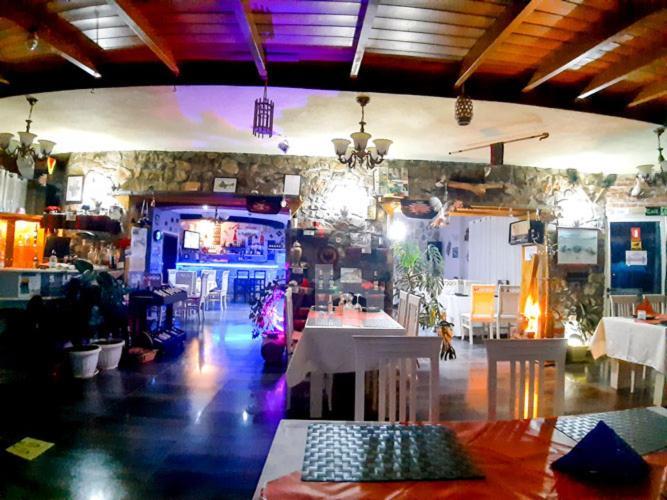 Hotel Villa Stone Dream Bar Restaurant Udenisht Zewnętrze zdjęcie